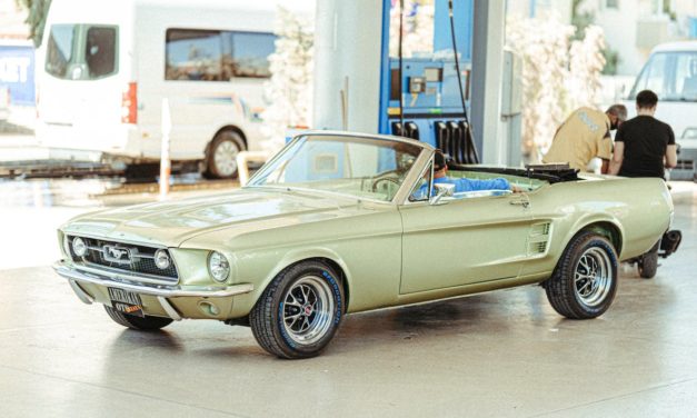 Just Honk Used Cars-Stocking Quality Used Vehicles